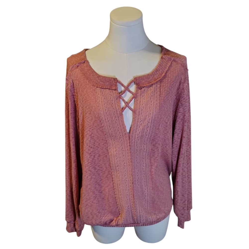 Lovely Daytrip Dusky Pink Lace Raw Edge Style Criss Cross Blouse Size Small
